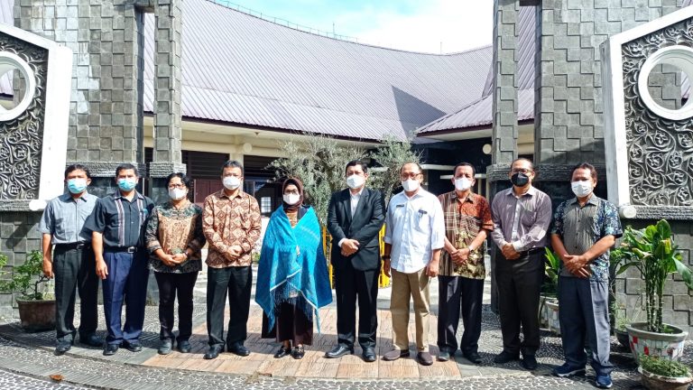 Foto Utama